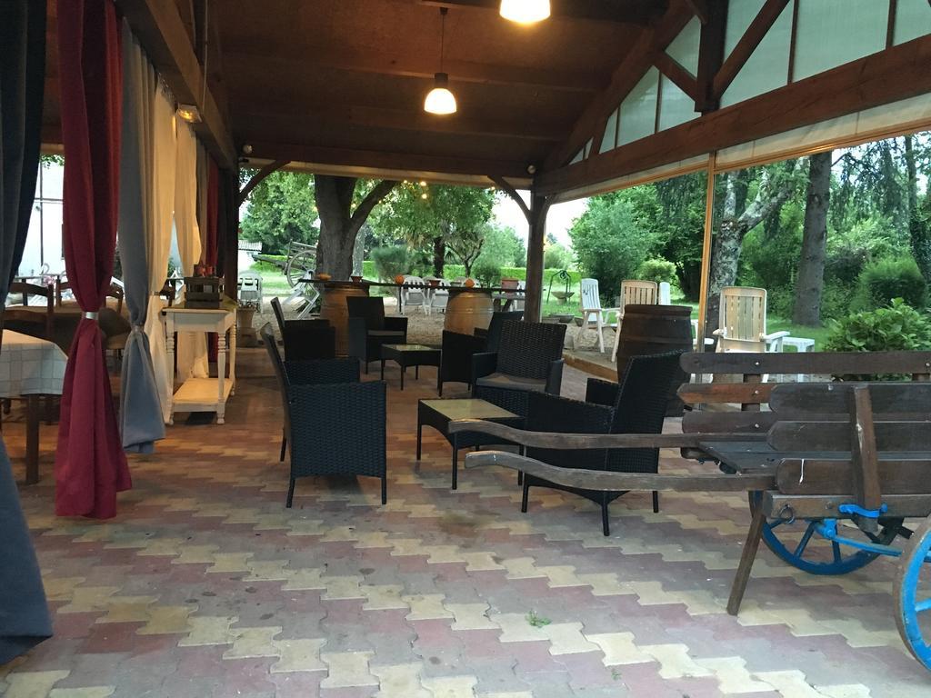 L'Art Dit Vin Saint-Aigulin Zewnętrze zdjęcie
